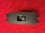 2010 Volvo XC60 MK1 Front Left Door Electric Window Regulator Switch 31272012. Fixed Price $25.81.