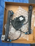 Tesla Model Front Right Door Window Regulator 2017-2023 1096621-00-F Oem. Fixed Price $99.00.