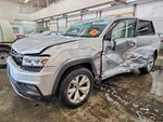 Used Front Right Door Window Regulator Fits: 2018 Volkswagen Atlas. Fixed Price $124.90.
