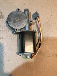 F4TZ-1523395-AX Oem Ford Reman Window Motor, No Core F4TZ1523395AX. Fixed Price $49.50.