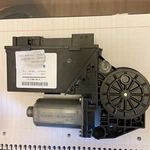 2003-2006 Porsche Cayenne Rear Right Power Window Motor Oem LOT359 7L0959704C. Fixed Price $30.00.