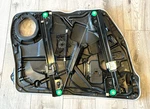 2017-2019 Mercedes GLE43 GLE63 Right Window Regulator Basic Carrier, Genuine Oem. Fixed Price $175.00.