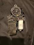 03-10 Vw Beetle Convertible Driver (left) Window Motor 1Y1 959 801D Oem. Fixed Price $74.99.