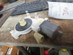 Passenger Right Power Window Motor Front Fits 07-14 Escalade 136313. Fixed Price $78.12.