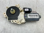 #2006-2010 Jeep Commander Front Right Window Motor Oem 55396480AH. Fixed Price $63.25.