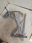 98-02 Subaru Forester Front Right Window Regulator W/motor Electric Rh Oem. Fixed Price $68.22.