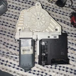 09 10 11 13 15 16 17 Volkswagen Cc Front Right Window Motor Oem 914868121. Fixed Price $55.00.