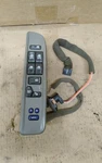 2004 Gmc Envoy Xuv Driver Door Master Window Switch With Heat No Symbols. Fixed Price $74.00.