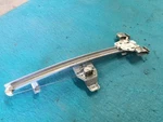 07-10 Silverado Sierra Used Lh Left Front Manual Window Regulator. Fixed Price $104.05.