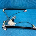 2010 2012 Range Rover L322 Front Left Power Window Regulator With Motor Oem. Fixed Price $30.00.
