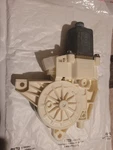 X156 Mercedes GLA250 Front Right Door Panel Power Window Motor Oem. Fixed Price $35.00.