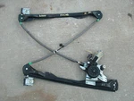 00-07 Focus Right/ Passenger Front Door Regulator And Motor Used. Fixed Price $44.50.