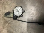 95-04 Land Rover Discovery 2 Ii 1 Left (drivers Side) Front Power Window Motor. Fixed Price $40.00.