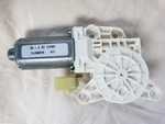 Oem Front Left Driver Window Motor Bosch Fpg 130 821 471 Dc-x Rt 3015587D 618. Fixed Price $19.99.