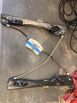 Passenger Right Front Window Regulator Without Motor Fits 07-15 Mkx Oem. Fixed Price $20.00.