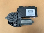 Porsche Cayenne Turbo 2005 9PA 955 Power Window Motor Front Rhs 7L0959701L. Fixed Price $71.13.