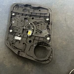 17-22 Kia Sportage Right Front Window Regulator W/ Motor Oem P/n 82480-D9030. Fixed Price $165.00.