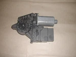 Vw Passat 5 Door Rear Driver Side Window Motor O/s/r - Bosch 0130821696. Fixed Price $33.75.