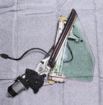 Mercedes-benz Slk 170 Window Regulator With Triangle Left 670 01 03. Fixed Price $127.86.