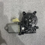 13-18 Chevrolet Sonic Front Right Side Window Regulator Motor Oem, 130 822 680. Fixed Price $42.00.