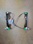 2006-2010 Hummer H3 Front Right Passenger Door Window Regulator W/ Motor Oem. Fixed Price $75.00.