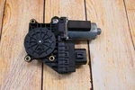 2004- 2009 Jaguar XJ8L Xjr Vanden Plas Right Side Window Regulator Motor 08. Fixed Price $28.00.
