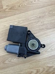 Volkswagen Golf MK5 Door Passenger Front Window Motor 1K0959702M/1K0959792J. Fixed Price $20.15.