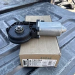 Dorman 742-264 Front Left Window Motor 1987-2005 Ford Lincoln Mercury Models. Fixed Price $29.99.
