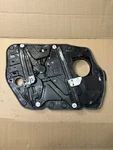 2012-2017 12-17 Hyundai Azera Passenger Right Front Window Regulator. Fixed Price $135.00.