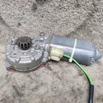 New Mercedes W126 Sec Coupe Window Motor Right Rear 0130821066 Osr Bosch Nos. Fixed Price $135.09.