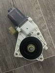 2006-2010 Ford Fusion Rh Right Passenger Door Power Window Motor Oem. Fixed Price $20.00.