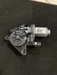 2017 - 2025 Chrysler Pacifica Front Right Side Door Window Regulator Motor Oem. Fixed Price $89.00.